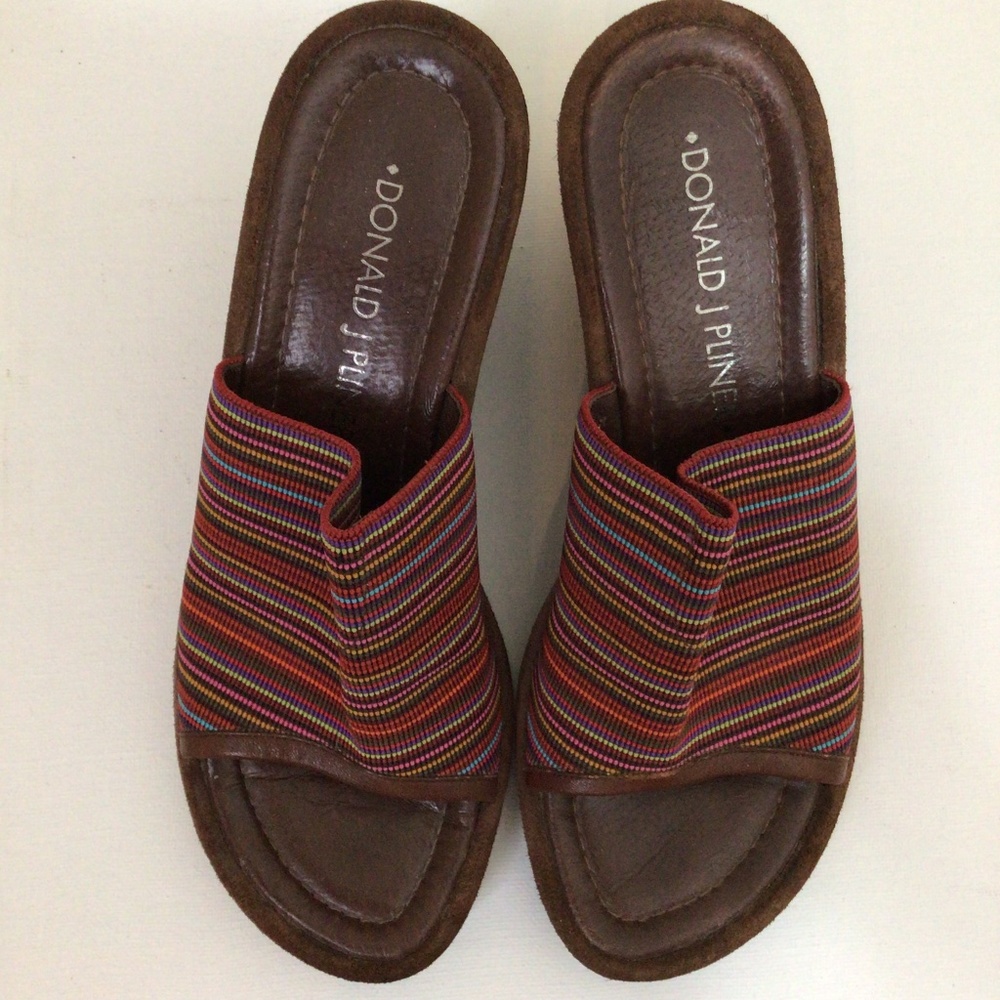 Donald J. Pliner Slipped On Sandal, Brown Suede Heels